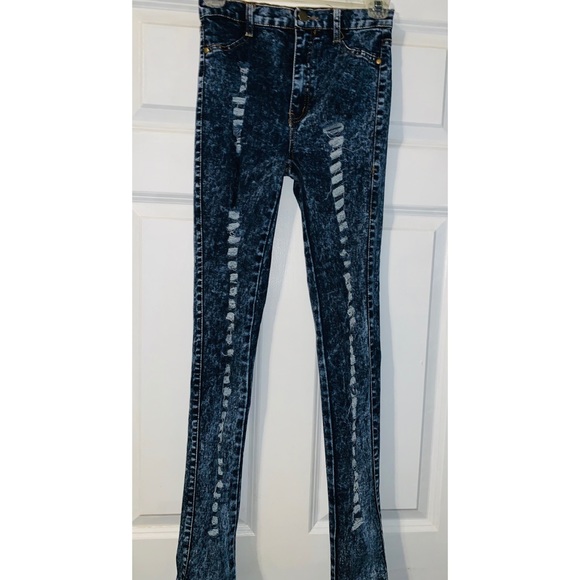 Distressed High Waist Skinny Jeans - Picture 3 of 3